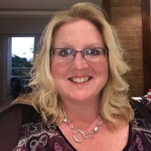 Meet your Posher, Becky